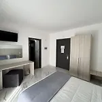 Hotel Cocceio 3*