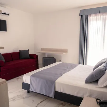 Cocceio Hotel